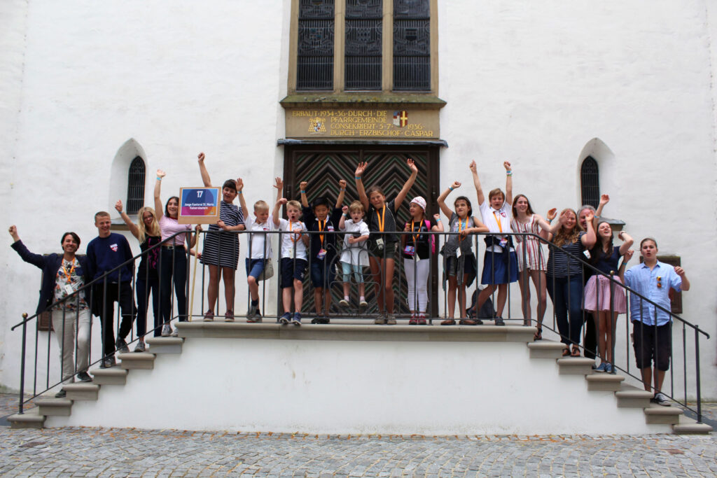 Die glücklichen Preisträger des Kinderchorland-Preises Rheinland-Pfalz: die Junge Kantorei Sankt Maria aus Kaiserslautern. Foto: Katharina Petry.